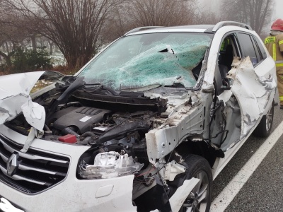 Bąków. Najechała na tył busa