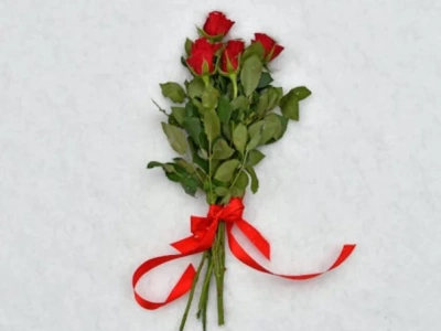 123kwiaty Katowice – jak działa dostawa kwiatów pocztą?