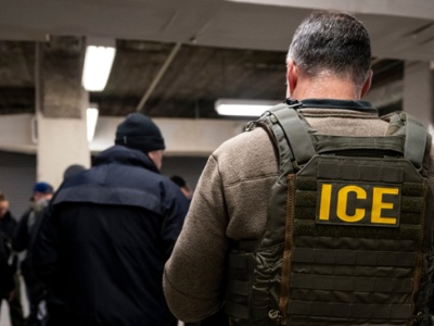 DHS: Nowy Jork zwalnia z więzień kryminalistów wyznaczonych do deportacji