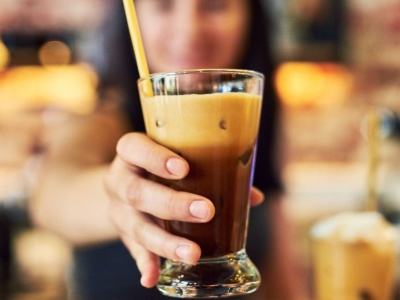 Polacy wściekli na ceny w kawiarniach. To nie chciwość właścicieli, a upadek branży