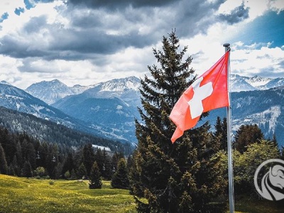 Inflacja w Szwajcarii spada do zera, dane nieznacznie osłabiają franka