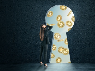 Czy Bitcoin naprawdę spadnie o 50%? Analitycy widzą sygnał spadku do 42 000 USD