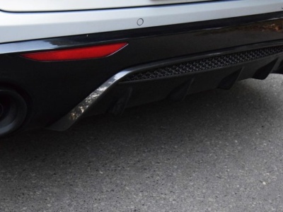 UE ugina się pod presją. Nie będzie całkowitego zakazu sprzedaży aut spalinowych od 2035 roku