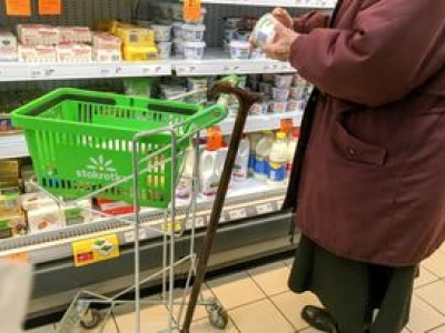 Kolejnej sieci grozi strajk. Pracownicy żądają 800 zł podwyżki