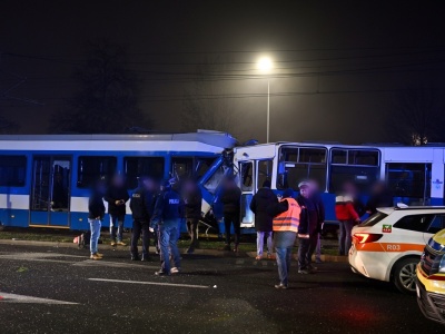 Zderzenie tramwajów w Krakowie! 35 osób poszkodowanych