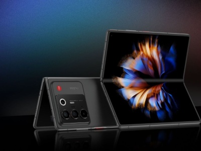 Składany telefon z gigantyczną baterią. Nie sądziłem, że to możliwe