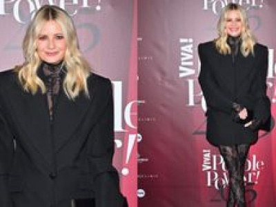 Odziana w SAMĄ MARYNARKĘ Małgorzata Kożuchowska kradnie spojrzenia na gali rozdania nagród. Klasa? (ZDJĘCIA)