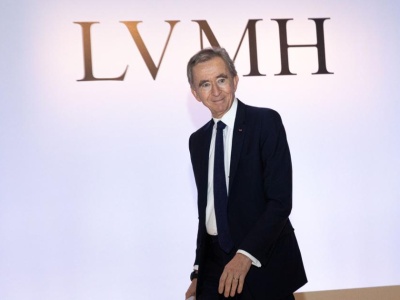 Najbogatszy Europejczyk i jego spółka pozwani w sprawie o zwrot akcji wartych 14 mld EUR