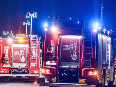 Pożar w hali we Wrocławiu. Na miejsce wysłano kilka zastępów