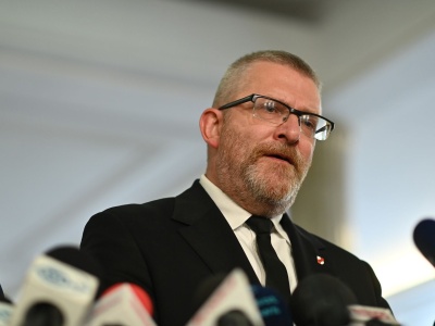 Lewica chce zablokować spotkanie Brauna w Rzeszowie. „Jego miejsce jest na ławie oskarżonych”