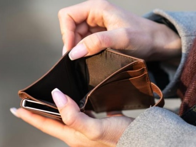 Leasing nowych samochodów z rabatem. Jakie są korzyści z zaliczenia opłaty wstępnej w koszty?