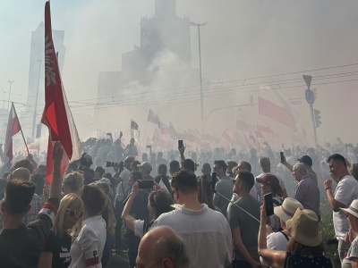 „System działa dla bogatych”. Polacy wskazują 3 zagrożenia demokracji