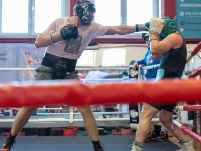 Polak przed życiową szansą. Haruje jak wół. Widzieliśmy to na własne oczy