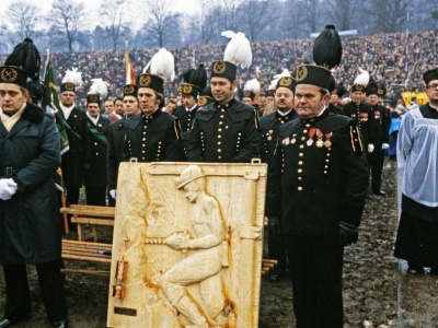 Czy Barbórka przetrwa w świecie bez kopalń? Górnicze święto czeka na decyzję UNESCO