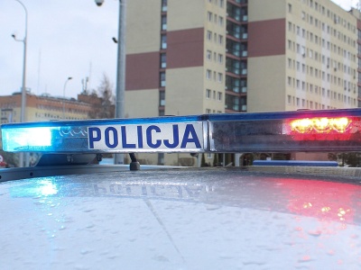 Pilne zgłoszenie o ugodzeniu nożem. Służby natychmiast podjęły akcję