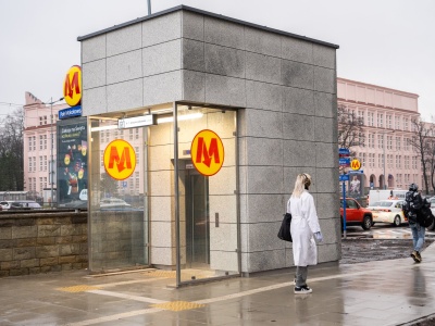 Stacja metra Pole Mokotowskie zmieni nazwę? Jest petycja w tej sprawie