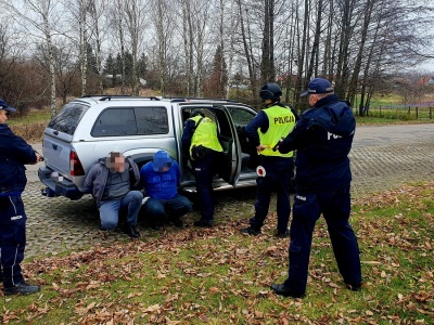 Pościg za sprawcami napadu na bank. Ćwiczenia policyjne w Opolu Lubelskim