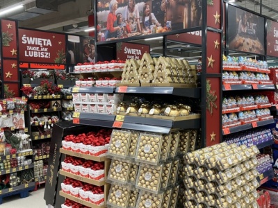 Nowy Kaufland z widokiem na Giewont