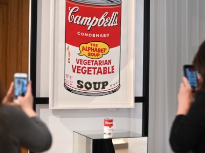 Sztuka w każdym budynku? Montpellier wprowadza prawo, a znany deweloper wdraża już w Warszawie