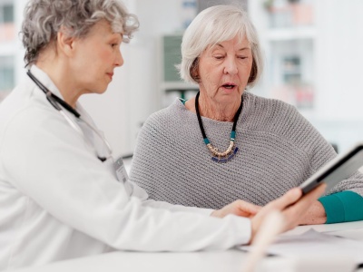 Rząd podwyższa składkę zdrowotną emerytom