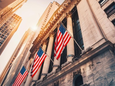 Oczekiwania na obniżkę stóp chronią giełdy w USA przed spadkową presją