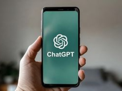 ChatGPT z reklamami? Użytkownicy wyrażają niezadowolenie