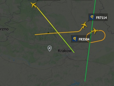 Puste niebo nad Krakowem. Gęsta mgła sparaliżowała lotnisko w Balicach