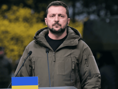 Incydent w trakcie lotu Zełenskiego. Służby podejrzewają atak hybrydowy