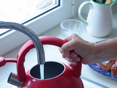 Alert dla czterech miejscowości na Mazowszu. Woda niezdatna do picia