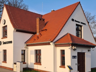 Dworzec w Swarzewie przeszedł renowację. Przy odnawianiu pamiętano o jego historii