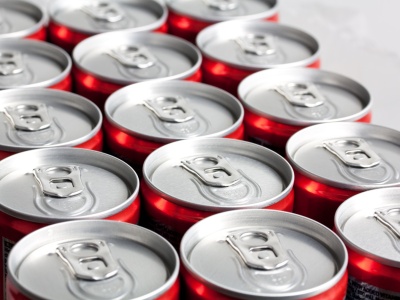 Nadchodzi prawie pięciokrotna podwyżka VAT na bezalkoholowe zamienniki i energetyki