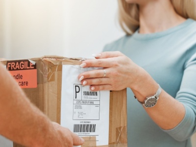 Polacy protestują w niemieckiej fabryce Zalando. 