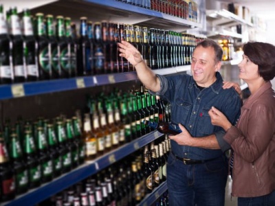 Droższy alkohol od stycznia 2026 r. Rząd stawia na wyższe wpływy i zdrowie Polaków