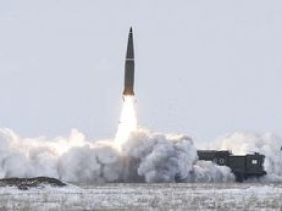 Chloran sodu z Uzbekistanu i Chin. Kluczowy składnik potężnej rosyjskiej broni