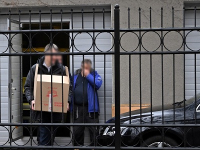 ​Rosjanie wynoszą rzeczy z konsulatu w Gdańsku