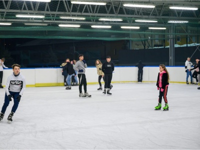 Tarnów: Sezon na łyżwy rozpoczęty