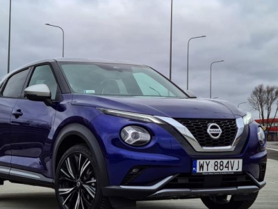 NISSAN JUKE – OD DZIWAKA DO BESTSELLERA. HISTORIA, WADY I ZALETY PO 15 LATACH OD PREMIERY!