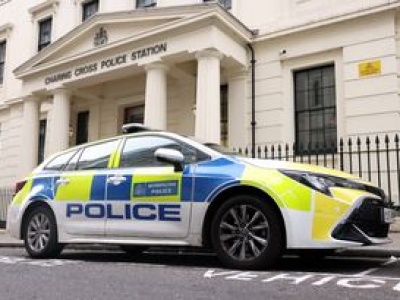 Skandal w Londynie. Królewskie klejnoty zagrożone