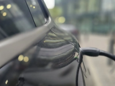 Rok 2026 może przyspieszyć na bateriach. 116 milionów pojazdów elektrycznych na drogach