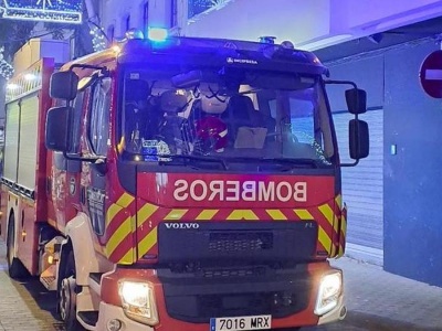 Niemowlę zamknięte w samochodzie w Arrecife. Interweniowali strażacy