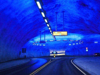 Najdłuższy tunel świata ma już 25 lat. Był pierwszym z 