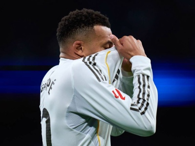 Real się potknął, Barcelona ucieka. Zobacz tabelę