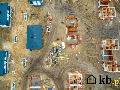 Tak kupujący zmuszają deweloperów do wypłaty odszkodowań. Warto znać te przepisy