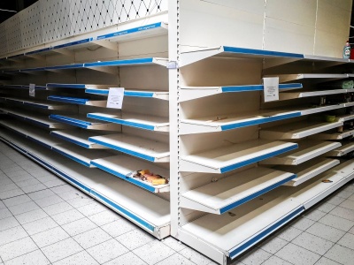 Znana sieć upada po 30 latach. Dyskont przegrał z Shein i Temu