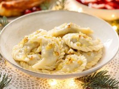 Moczę na pierogi wigilijne zamiast suszonych grzybów. Po wymieszaniu z kapustą farsz mam gotowy