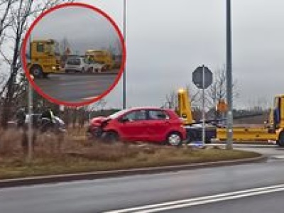 Kolizja trzech aut na skrzyżowaniu w Pile. Sprawca surowo ukarany