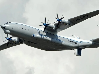 Wojskowy samolot rozbił się pod Moskwą. Na pokładzie było siedem osób