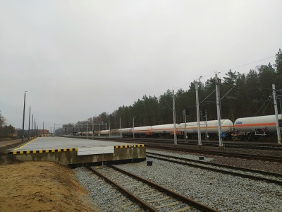 PLK przebudowuje kolejne punkty ładunkowe w regionach - dla towarów i wojska