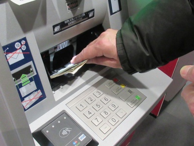 PKO BP wdraża nowe przepisy UE. Tym klientom odetnie dostęp do kont, zacznie się 11 grudnia