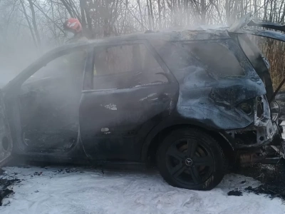 W Wojanowie spłonął Mercedes